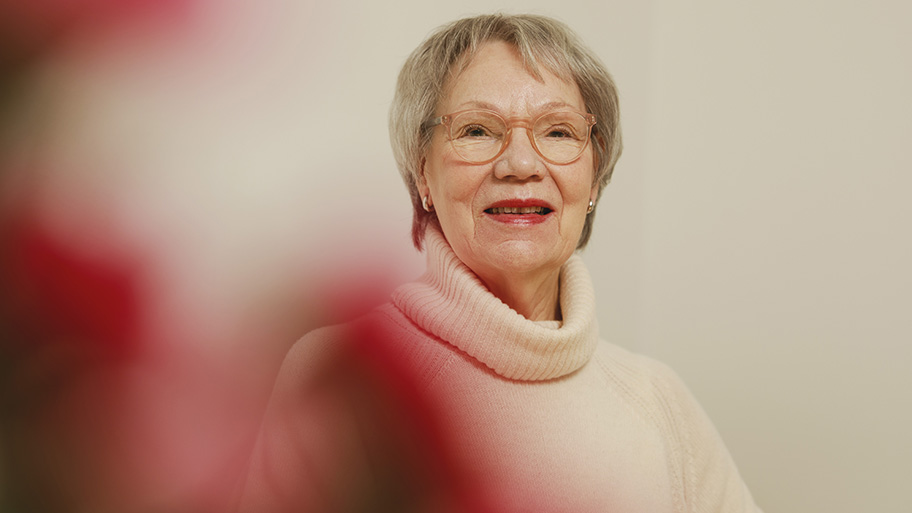 Anneli Mannilan vaihdevuosioireet alkoivat, kun hän oli vähän päälle nelikymppinen. ”En ymmärtänyt, mistä oli kysymys”, hän sanoo. 